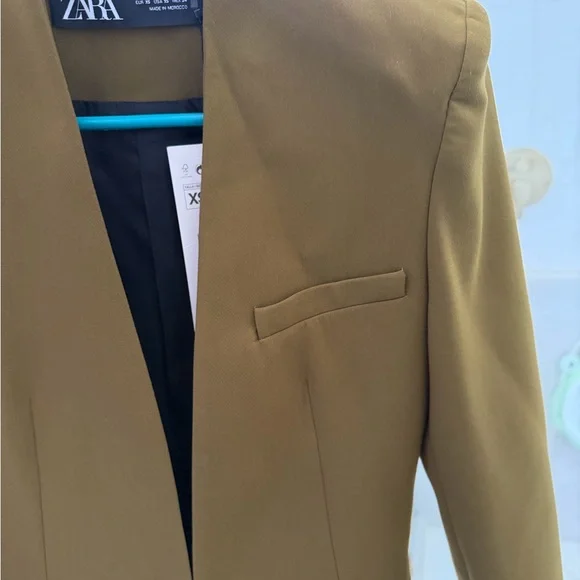 Zara Mustard Blazer - Picture 4 of 4